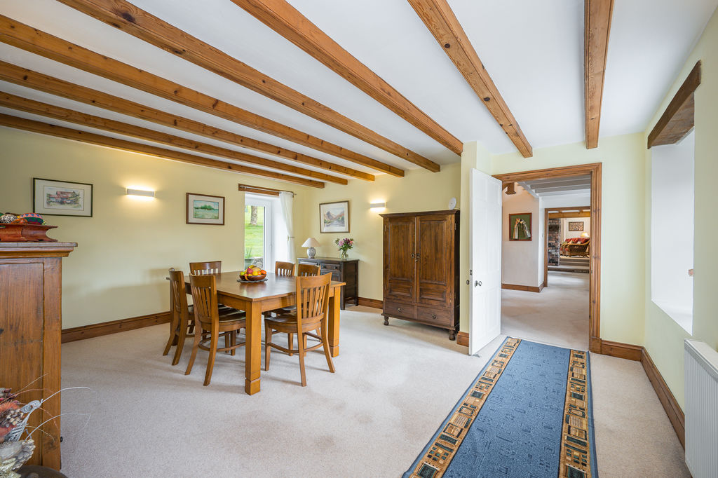 Dining Room- click for photo gallery